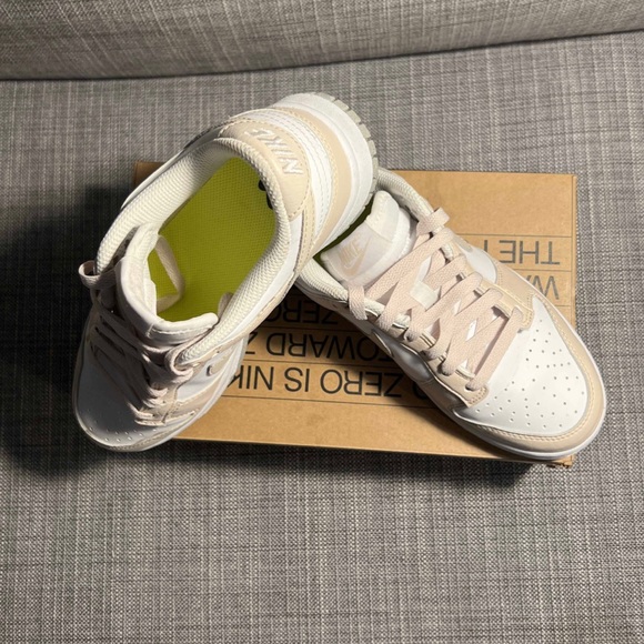 Nike Dunks Low - Next Nature ‘Light Orewood Brown’ - Picture 10 of 11